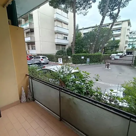Lägenhet La Casa Di Lila - Con Giardino E Posto Auto Coperto Rapallo